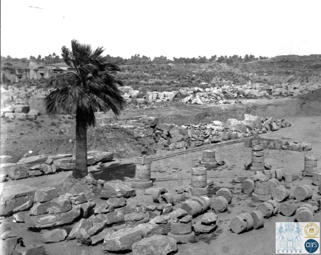 Dégagement nord de Chevrier à Karnak - porte de Ramsès III