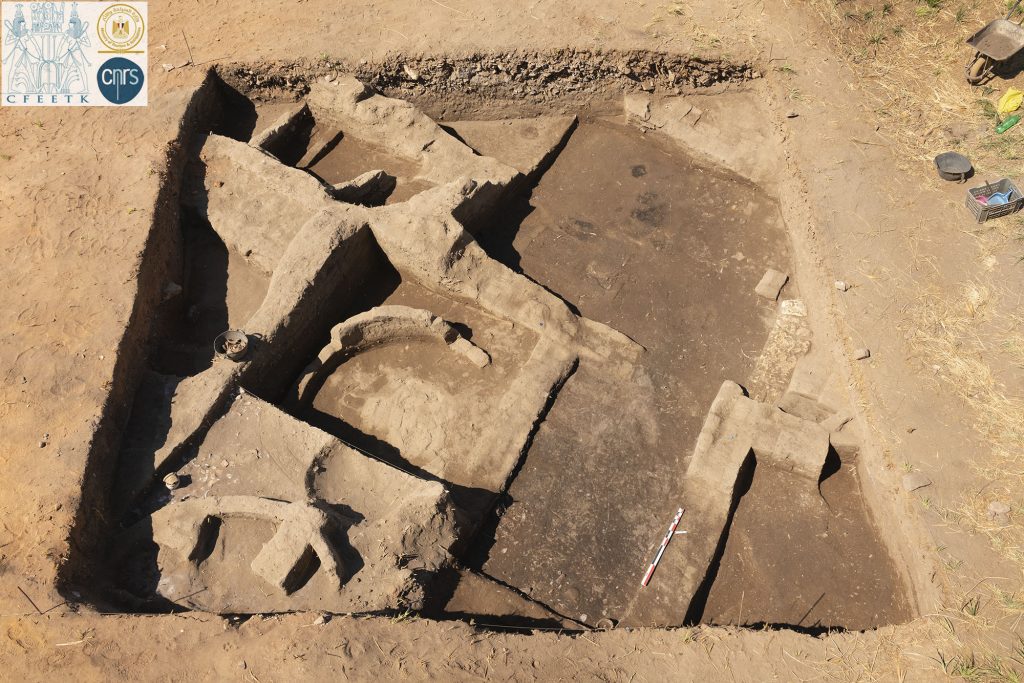 OP189-Karnak-fouilles-emilie-saubestre